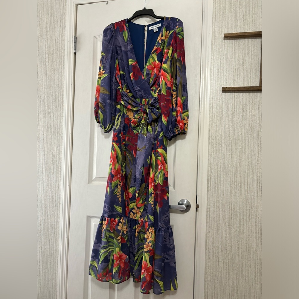 Tommy Bahama
Tommy Bahama Villa Views Long-Sleeve Maxi Dress - Island Navy